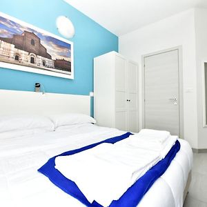 A San Lazzaro Rooms 산레자로디사베나 Exterior photo