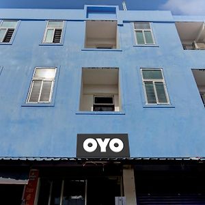 Oyo Flagship New Temple Stay Pollāchi Exterior photo