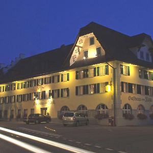 Gasthaus Zum Rossli 호텔 Triengen Exterior photo
