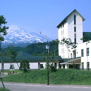 Chokai Sarukuraonsen Hotel Foresta Chokai 유리혼조 Exterior photo