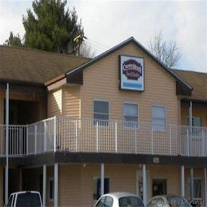 Country Hearth Inn Suites 델마 Exterior photo