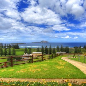 Islander Lodge Apartments Norfolk Island Exterior photo