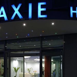 Galaxie Hotel 프라하 Exterior photo