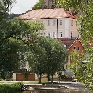 Schloss Raitenbuch 칼문즈 Exterior photo