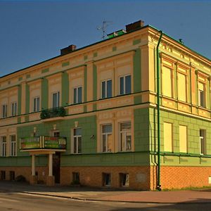 Hotel Jagiellonski 사노크 Exterior photo