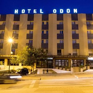Hotel Odon 코센타이나 Exterior photo