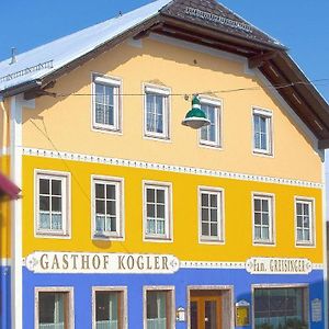 Gasthof Kogler-Greisinger 호텔 Frankenmarkt Exterior photo