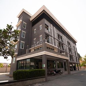 넥스트 앳 라용 호텔 Exterior photo