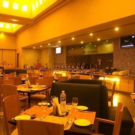 라다 홈텔 화이트필드 호텔 벵갈루루 레스토랑 사진