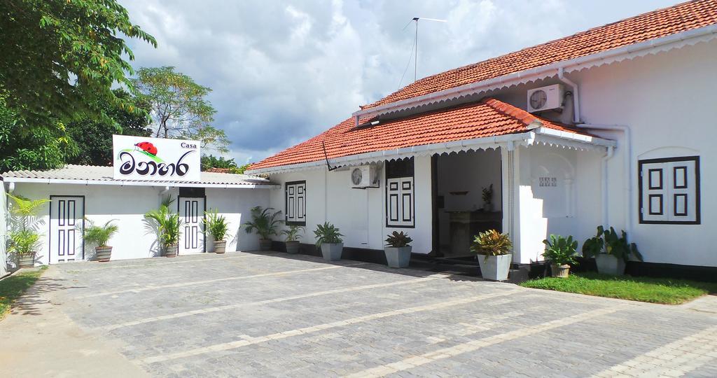 Manahara Casa Hotel And Restaurant 니곰보 외부 사진