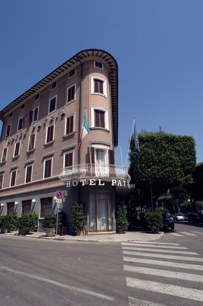 Hotel Patria 끼안챠노테르메 외부 사진