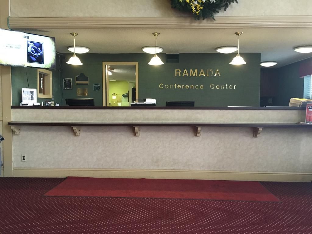 Ramada Conference Center 호텔 모건타운 외부 사진