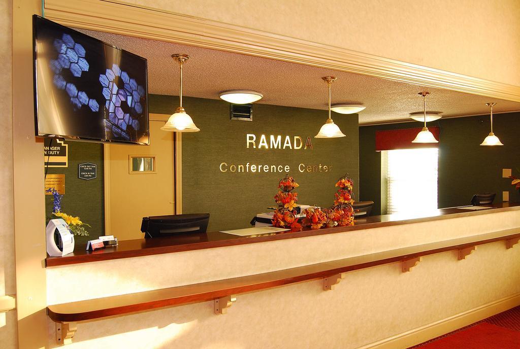 Ramada Conference Center 호텔 모건타운 외부 사진