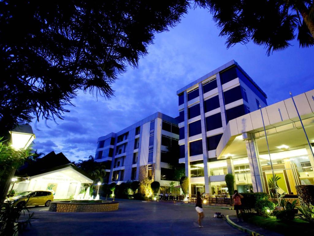 더 리츠 호텔 앳 가든 오아세스  Davao City 외부 사진