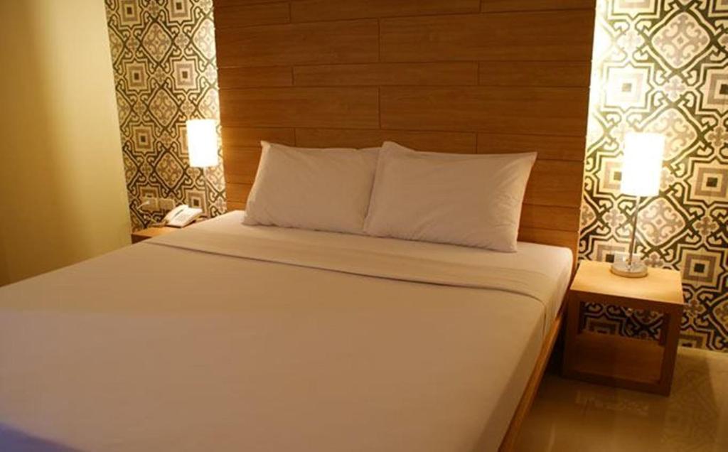 치노텔  호텔 Phuket 객실 사진