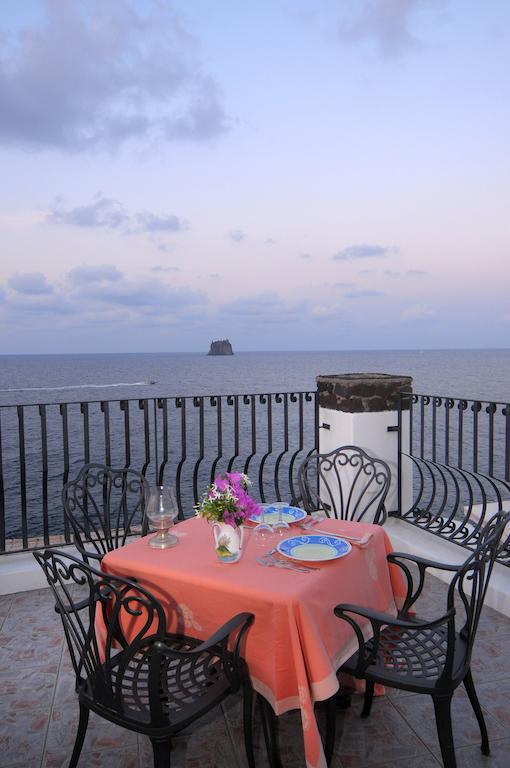 Hotel Villaggio Stromboli - Isola Di 스트롬볼리 외부 사진