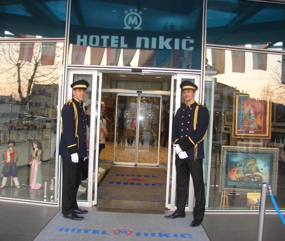 Hotel M Nikic 포드고리차 외부 사진