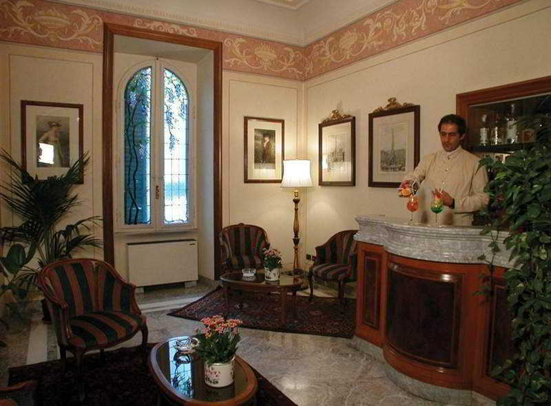 호텔 파르네세 로마 외부 사진