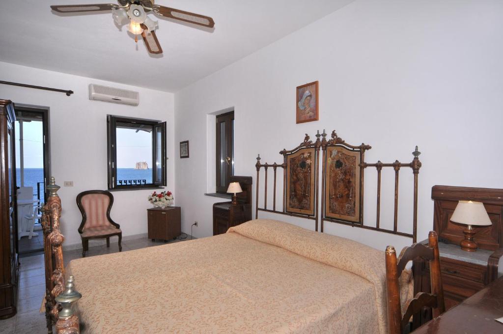 Hotel Villaggio Stromboli - Isola Di 스트롬볼리 객실 사진