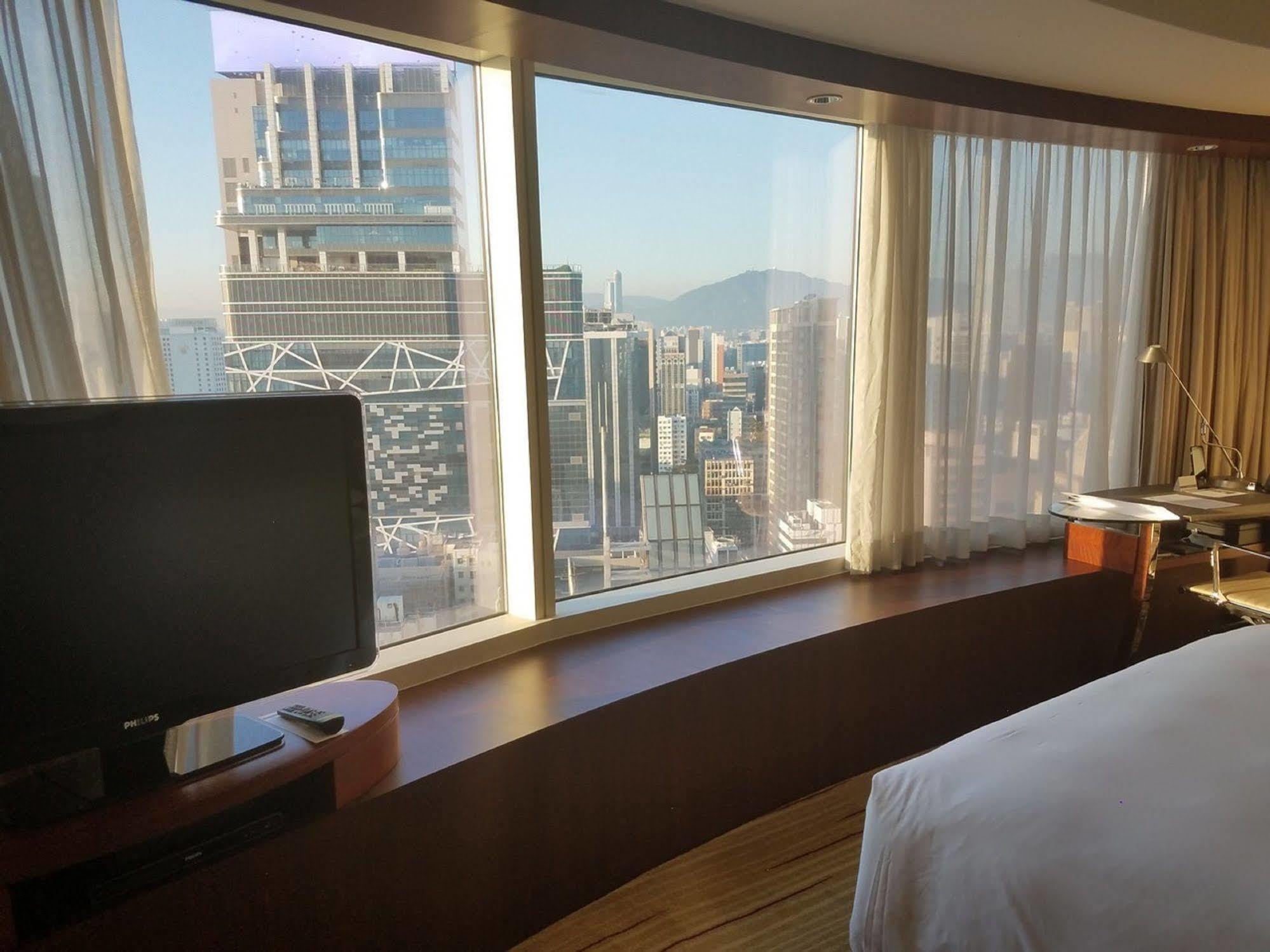 하얏트 리젠시 홍콩 침사추이 호텔 외부 사진