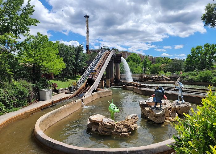 Six Flags Fiesta Texas photo