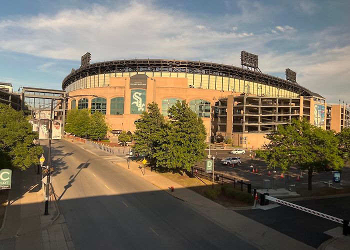 Guaranteed Rate Field photo