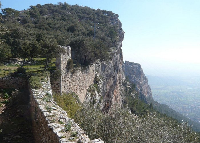 Alaro Castel Castell de Alaro photo