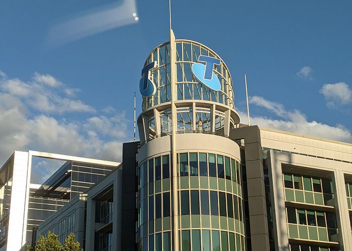 Telstra Global Headquarters Isn't Telstra Tower such an icon : r/canberra photo