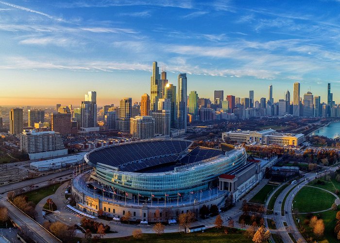 Soldier Field Soldier Field & Chicago Skyline from my P4P : r/drones photo