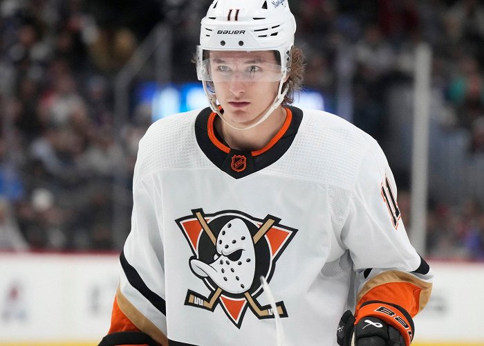 Anaheim Ice Dynamic center Trevor Zegras agrees to 3-year contract extension ... photo