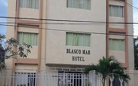 Blanco Mar Hotel 산타마르타 Exterior photo