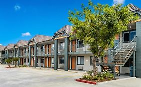 Hotel Hacienda At Ontario Ranch Exterior photo