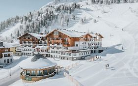 Superior Hotel Schneider Ski-In & Ski-Out 오베르타우에른 Exterior photo
