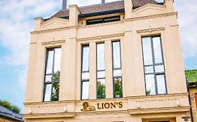 Lion'S Hotel 키시나우 Exterior photo