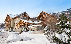 Lagrange Vacances Chalets Du Galibier 발루아 Exterior photo