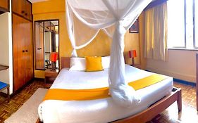 케냐 컴포트 호텔 스위츠 나이로비 Exterior photo