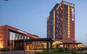 Radisson Blu Hotel & Conference Center, 니아메 Exterior photo