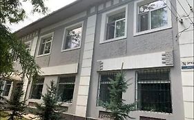 비슈케크 Бульвар Эркиндик74 아파트 Exterior photo