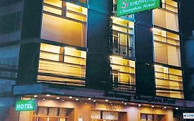 수리왕 촘푼 호텔 춤폰 Exterior photo