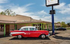 The Atomic Blue Motor-Inn 몬티첼로 Exterior photo