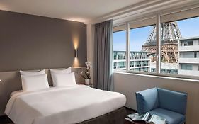 풀만 파리 타워 에펠 호텔 Exterior photo
