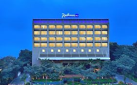 Radisson Blu Bengaluru Outer Ring Road 호텔 Exterior photo