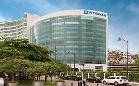 Wyndham Guayaquil, Puerto Santa Ana 호텔 Exterior photo