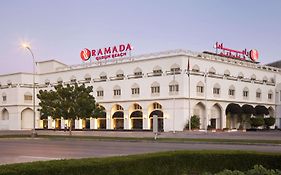 Ramada Qurum Beach Hotel 무스카트 Exterior photo