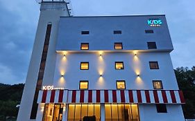 Doan Kids Hotel 양산 Exterior photo
