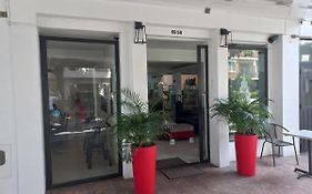Hotel Quinta Avenida 메딜린 Exterior photo