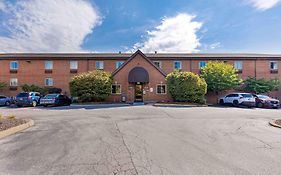 Extended Stay America Select Suites - St Louis - Westport - Craig Road 메릴랜드하이츠 Exterior photo