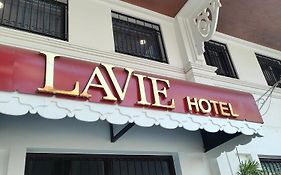 Lavie Hotel 비간 Exterior photo
