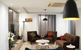 Luxury Serviced Apartments - Goldcrest Residency, Dha 라호르 Exterior photo