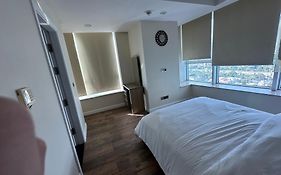 2 Bedroom Suite In Centaurus 이슬라마바드 Exterior photo